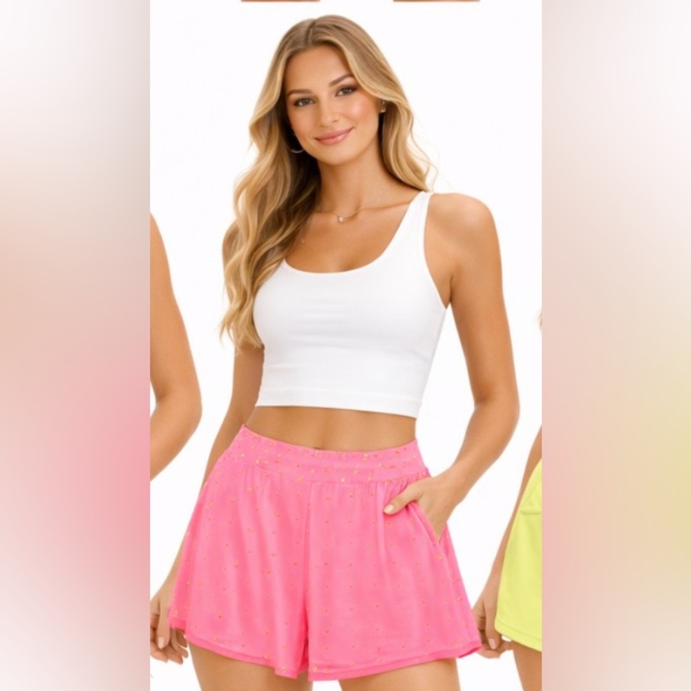 Adrienne Size Large Pink Flowy Shorts‎ with Gold Accents